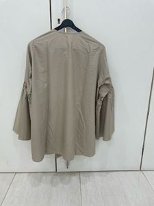 🌟 Boho Glam: Embroidered Bell Sleeve Tunic! 🛍️