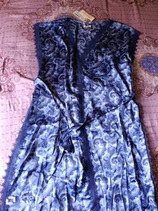 Zivame Artsy Leaves Woven Robe -medievel Blue