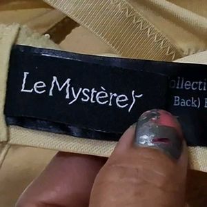 Le Mystere Bra