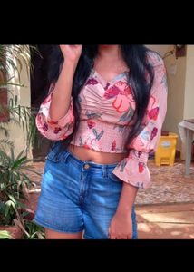 Floral Balloon Sleeves Top