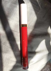 Myglamm Lit creamy matte Liquid Lipstick