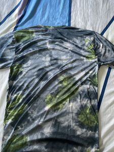 UNDERARMOUR casual T shirt 42 Size