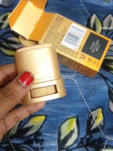 Lakme Sun Expert Sunstick