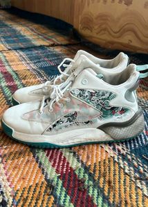 Unique Graphic Print Sneakers
