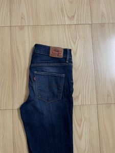 Levis Women Slim Jeans