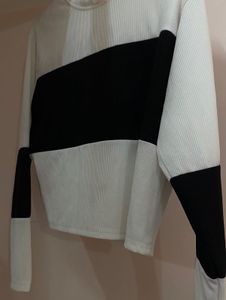 Ribbed Knit Streetwear Pullover – Black/White🤍🖤