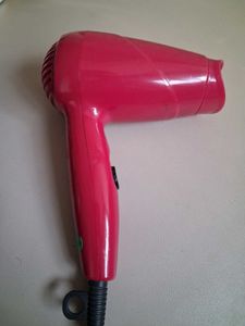 Philips 1000 Watts HP8143/00 Hair Dryer (Pink)