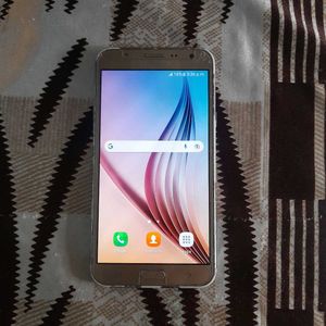 Samsung Galaxy J7 - Good Condition
