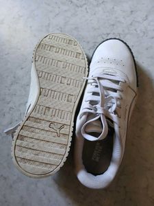 Puma Carina Sneaker