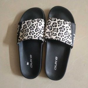 Duke Leopard Print Slides