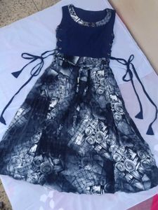 Abstract Print Midi Dress