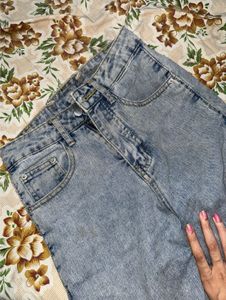 wash blue wide jeans