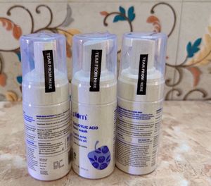Plum Salicylic Acid Face Wash