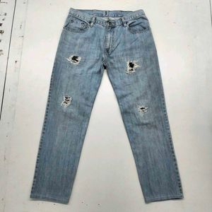 Damaged Jeans