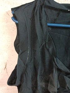 GUESS Summer Fashion Top Sleeveless Black