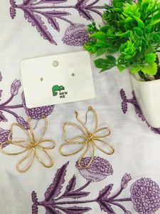 Floral Wire Earrings