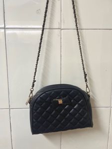 Chic Quilted Crossbody Bag