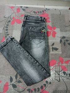 Combo Of 2 Jeans And One Tshirt