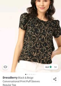 Dressberry Black & Beige Regular Top