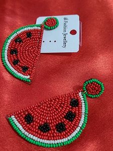 Strawberry 🍓 Earrings