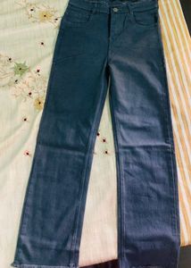 Jean New With Tag