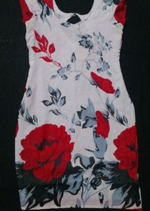 White Flower Printed Georgette Suit✨