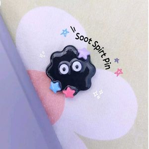 Soot spirit 🖤 Susuwatari Bag Pin