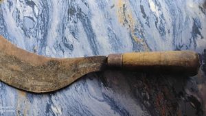 Knife/Kaththi Very Usefull Item For Home