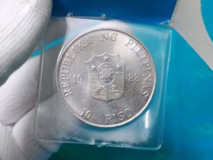 Philippines Coin 10 Piso Commemorative With Folder