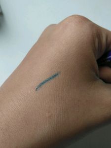 Plum Kajal (Gemstone Green)