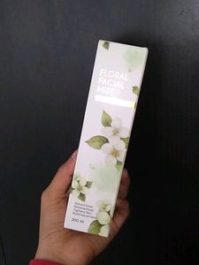 Miniso Floral Mist