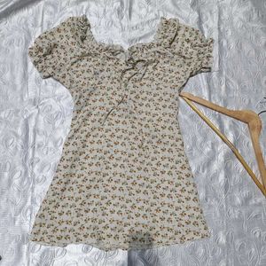 Sale 💌Floral Pinterest Dress 👗