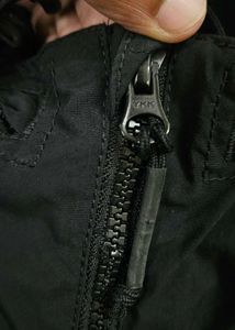 BLK WINDCHEATER