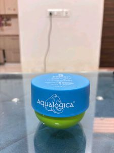 Aqualogica Moisturizer Dot Nd Key Facewash