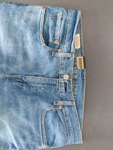 Levi&#39;s 511 Slim Fit Jeans - Light Wash