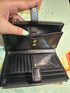 Auth NWT Michael Kors Adele Pebbled Leather Wallet