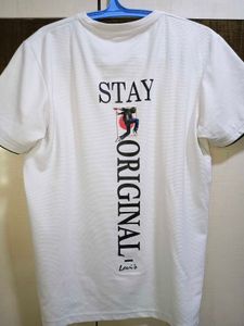 Levi&#39;s White Tee