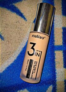 Makeup Bundle: Maliao &amp; MAC