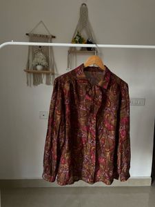Tie knot Abstract Print Shirt