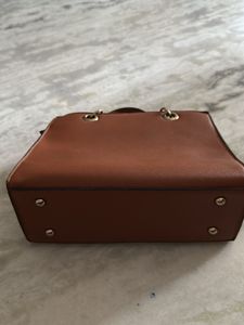 Elegant Brown Handbag