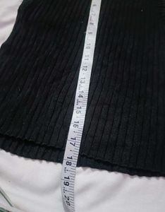 Sleeveless Black Top