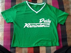 CROP TSHIRT