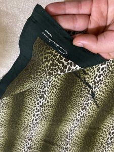 Vintage Leopard Print Green Square Size Scarf
