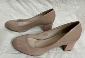 Sherrif Shoes Nude Pump Block Heels