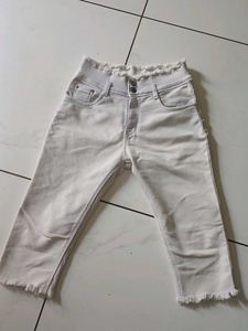 White Denim Capri Pants