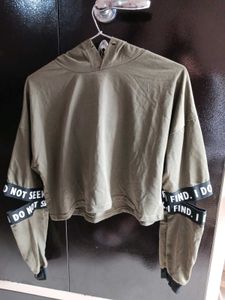 "I DO NOT SEEK. l FIND." Statement Cropped Hood