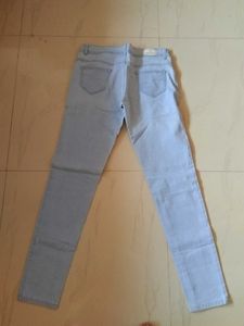 Photo Mein Aap Khud Hi De Sakte Hain Ki Jeans 👖