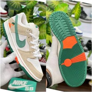 NIKE SB DUNK LOW JARRITOS