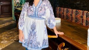 Paisley Print Tunic Top