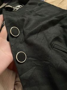 H&amp;M Elegant Black Cropped Jacket